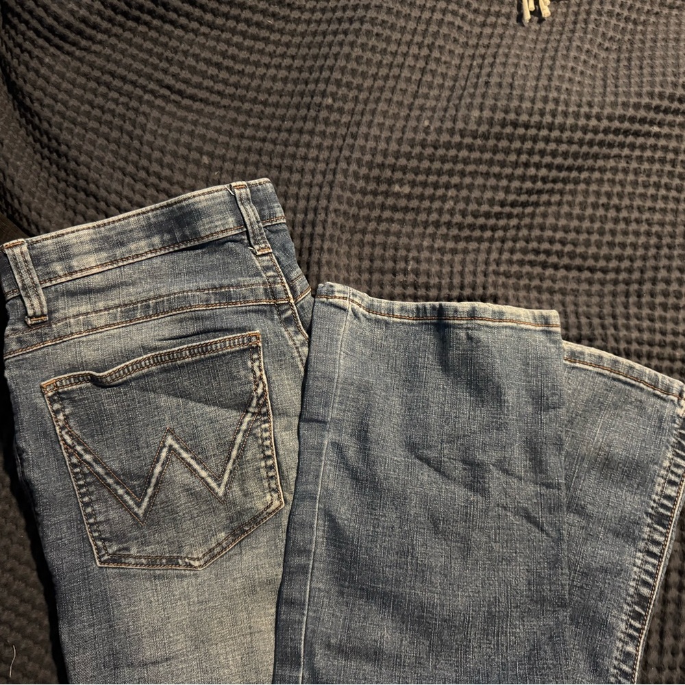 Wrangler Women's Boot Cut Jeans - Light Blue